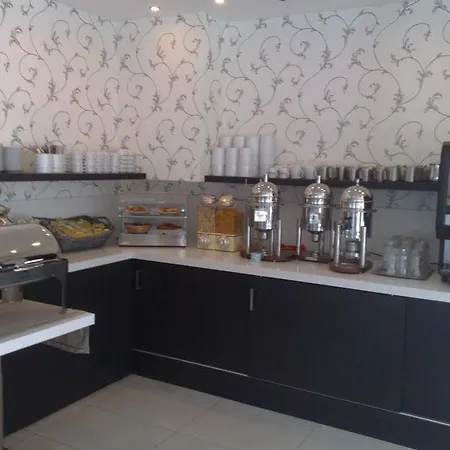 Hotel Garni Rita Riva del Garda